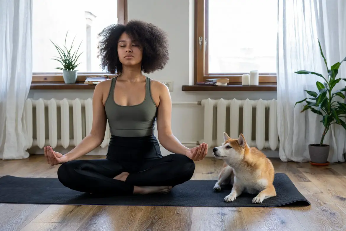 Ways to Incorporate Meditation and Mindfulness Into Your Daily Routine